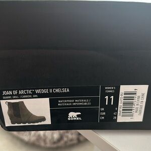 New with tags and box Sorel Joan of Arc Wedge II Chelsea